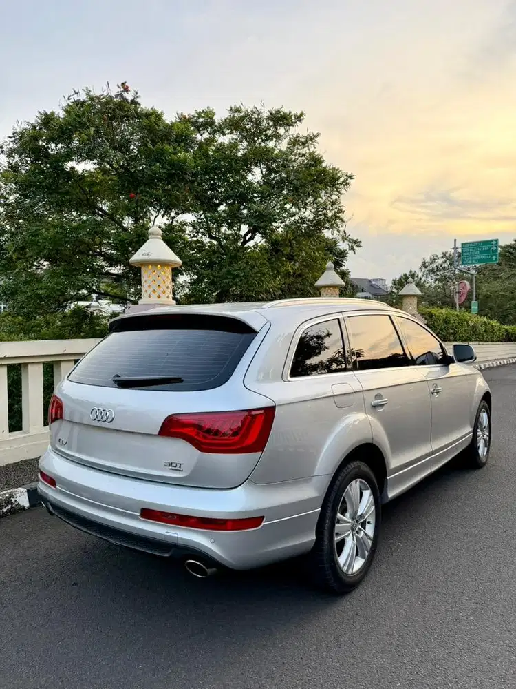 CASH MURAH Audi Q7 SLINE odo 65rb panoramic bmw mercy