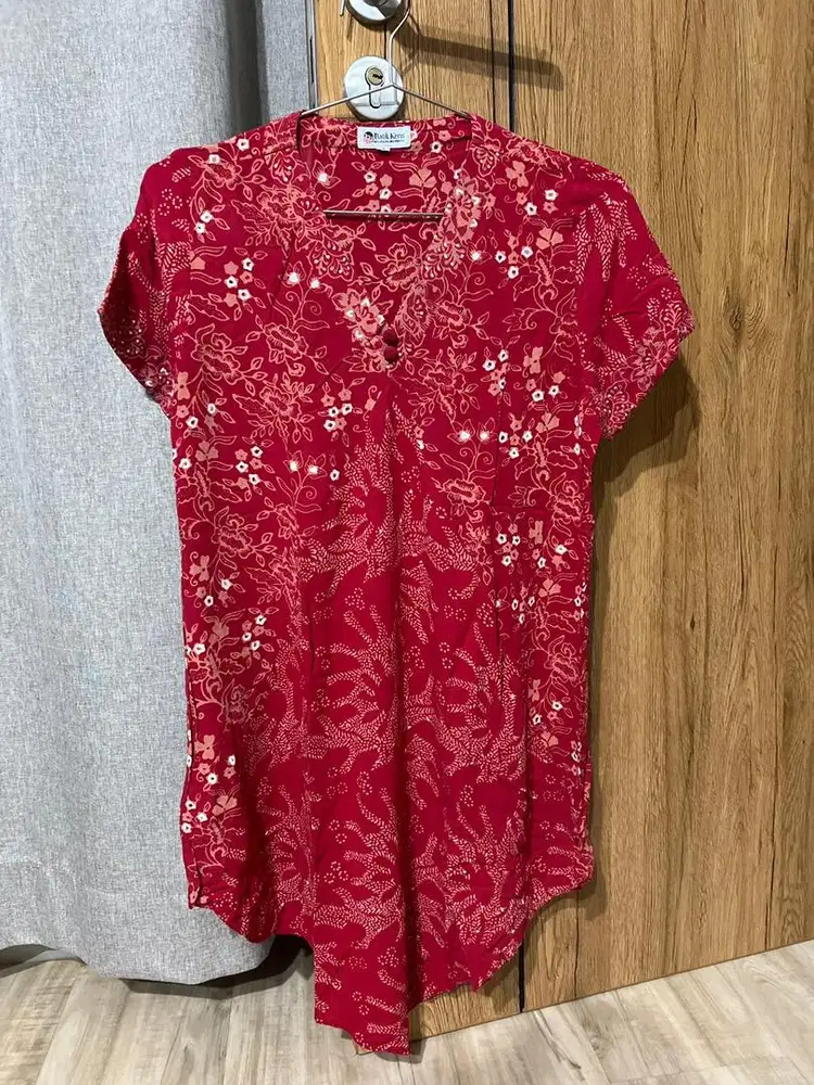 Batik Merah Batik Keris