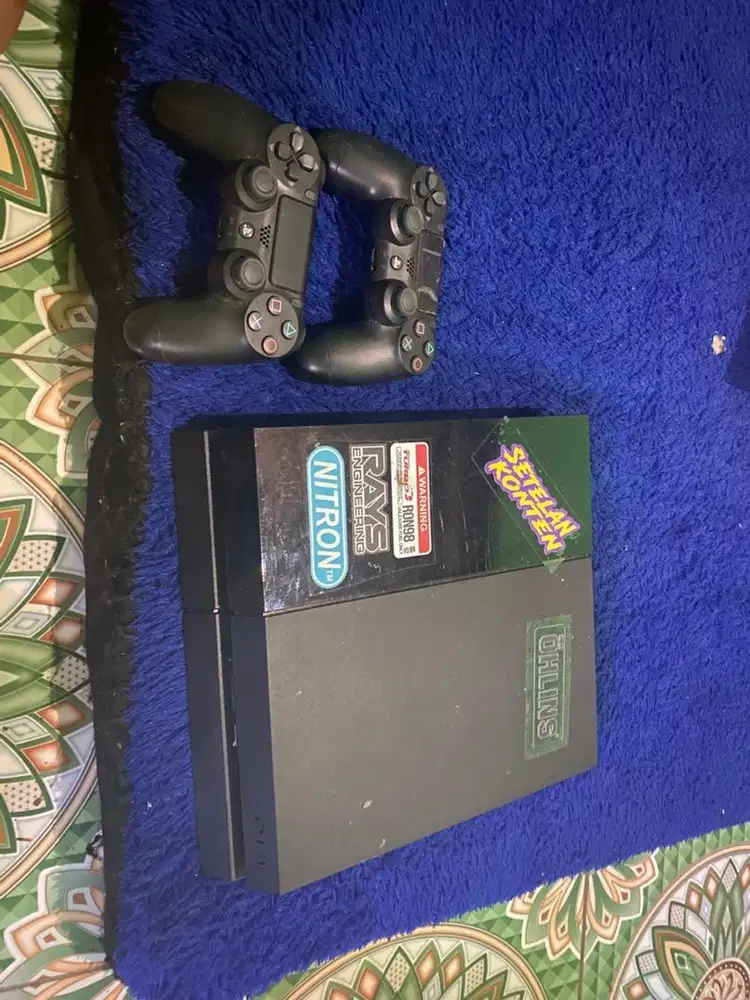 ps4 fat 1tb siap pakai