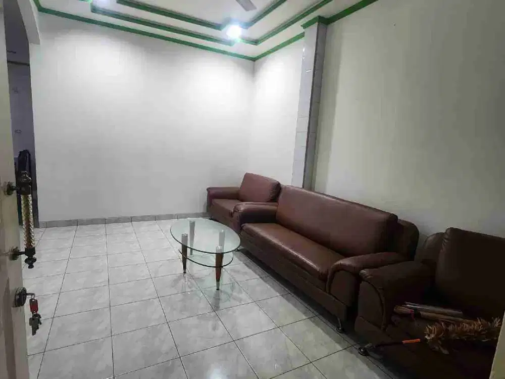 Sewa rumah tanjung duren luas 140 harga murah siap huni tidak banjir