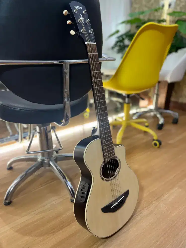 Gitar Akustik Elektrik Yamaha APXT2
