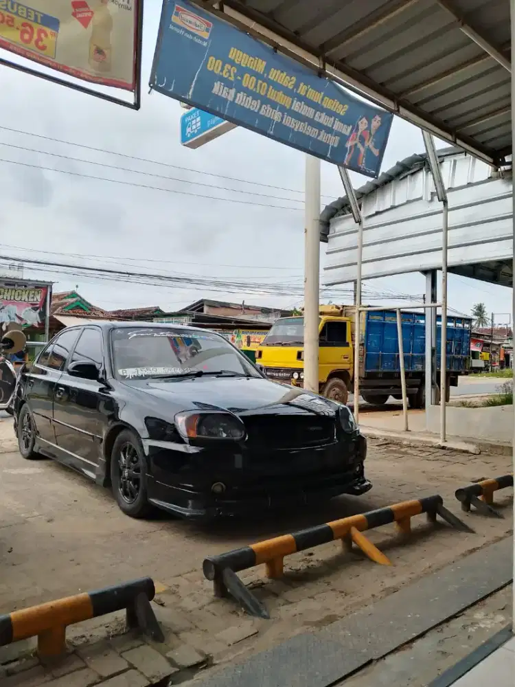 Hyundai accent josss