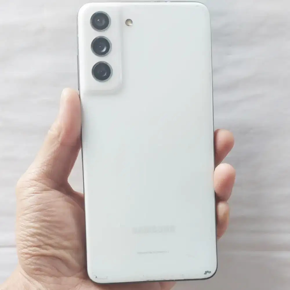 Handphone Samsung Galaxy S21 FE 5G Second 8/256 NFC Eks Sein Original