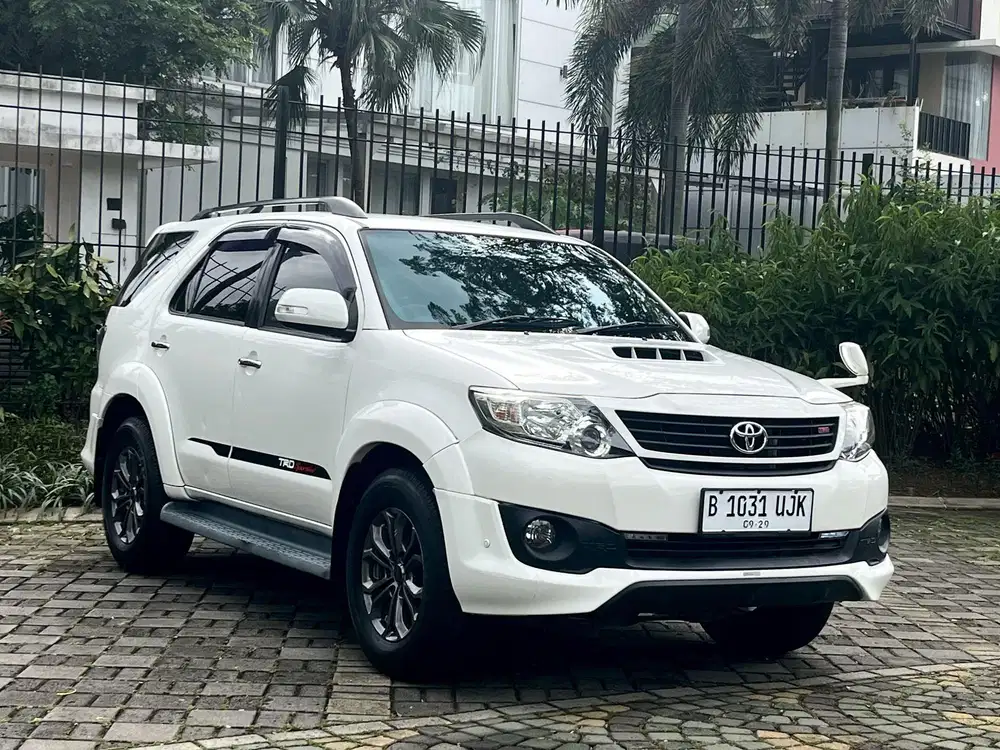 KM ANTIK Fortuner VNT TRD Turbo Diesel AT Automatic 2014