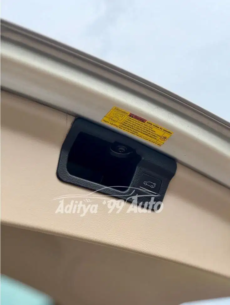 SUPER APIK MULUS! ISUZU MUX MU-X PREMIER 2019/2018 AT SOLAR DIESEL