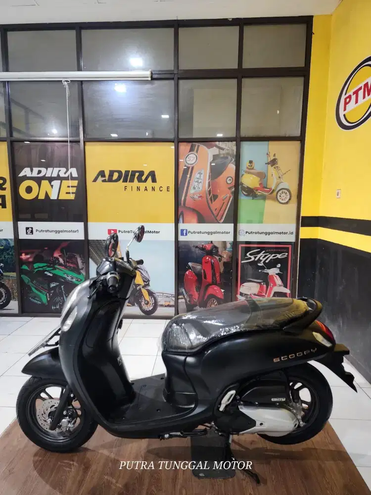 NEW SCOOPY PRESTIGE TAHUN 2024(PUTRA TUNGGAL MOTOR)