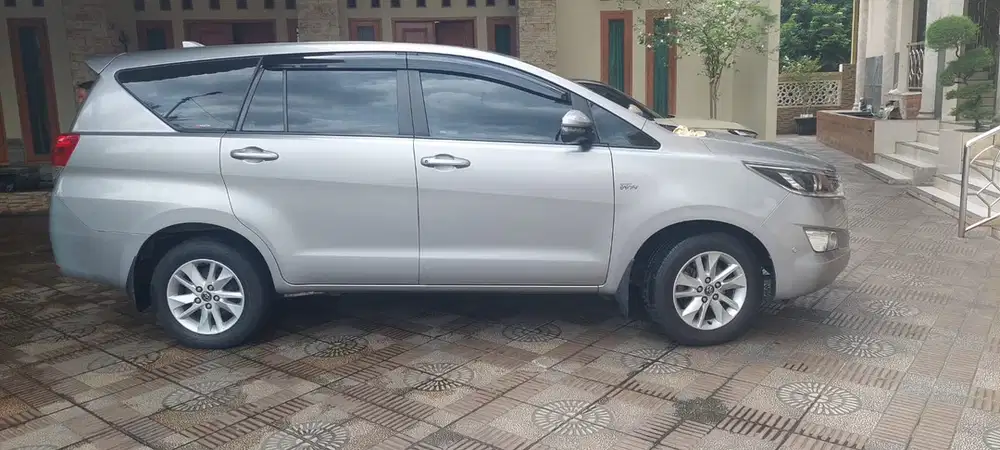 Toyota Kijang Innova 2018 Bensin