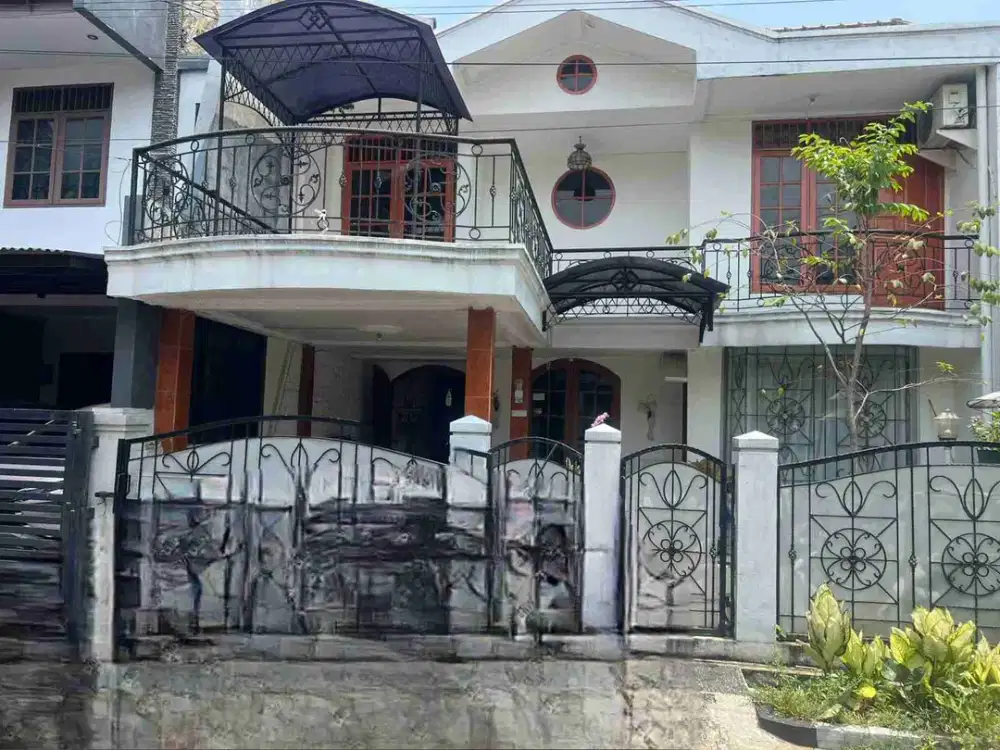 Jual Rumah Siap Huni Strategis dekat Stasiun Bogor di Taman Cimanggu - Bogor