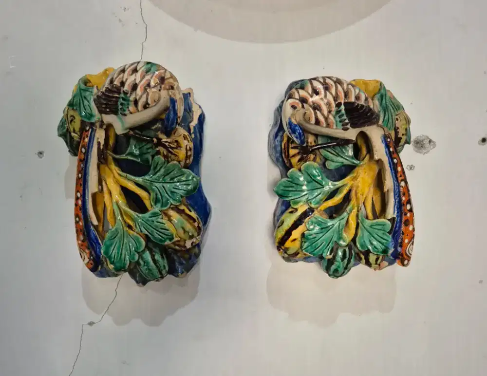 sepasang vas dinding keramik siam cina antik