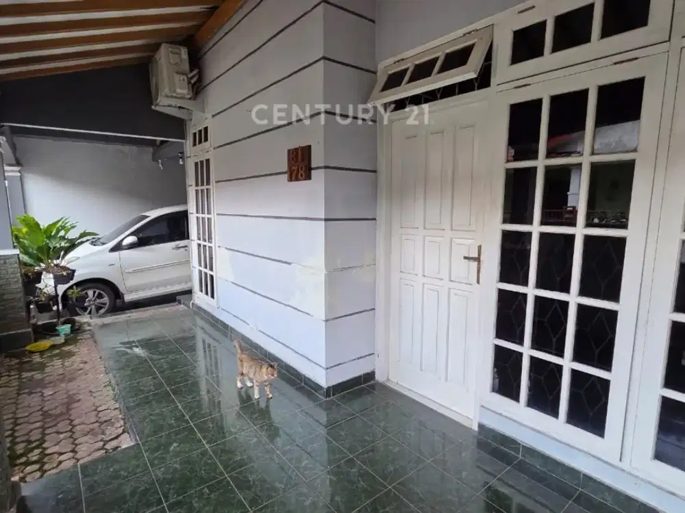 Dijual Rumah  Komplek Depnaker Jakasetia Bekasi Selatan
