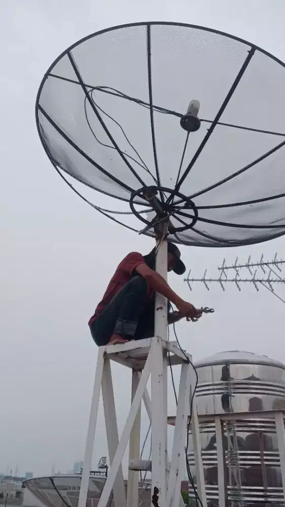 Agen Pasang Parabola Venus Jakarta Barat