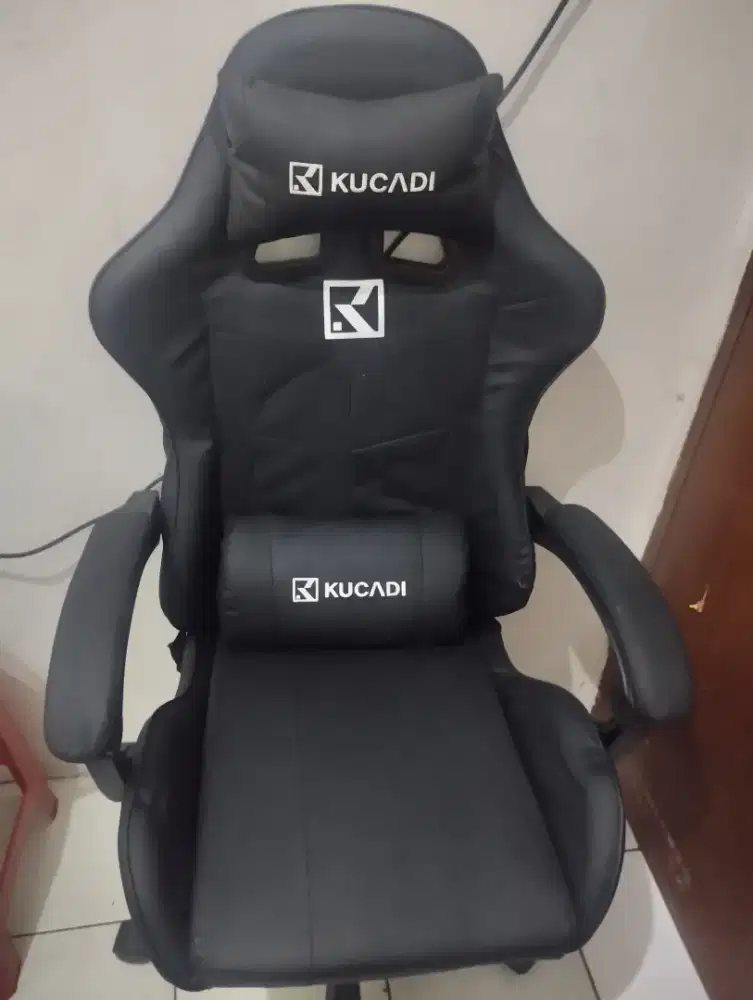 Kursi gaming  kucardi