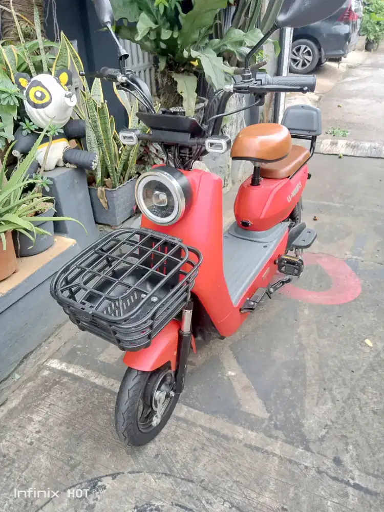 Sepeda Listrik Bekas merk U-winfly