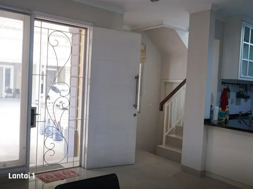 TERMURAH DIjual Rumah SAMARA VILLAGE Gading Serpong SEMI FURNISHED