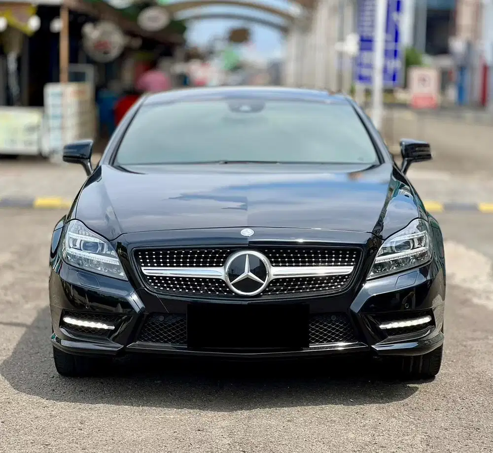 Mercedes Benz CLS350 AMG 2012 Low KM Garansi 1 Tahun
