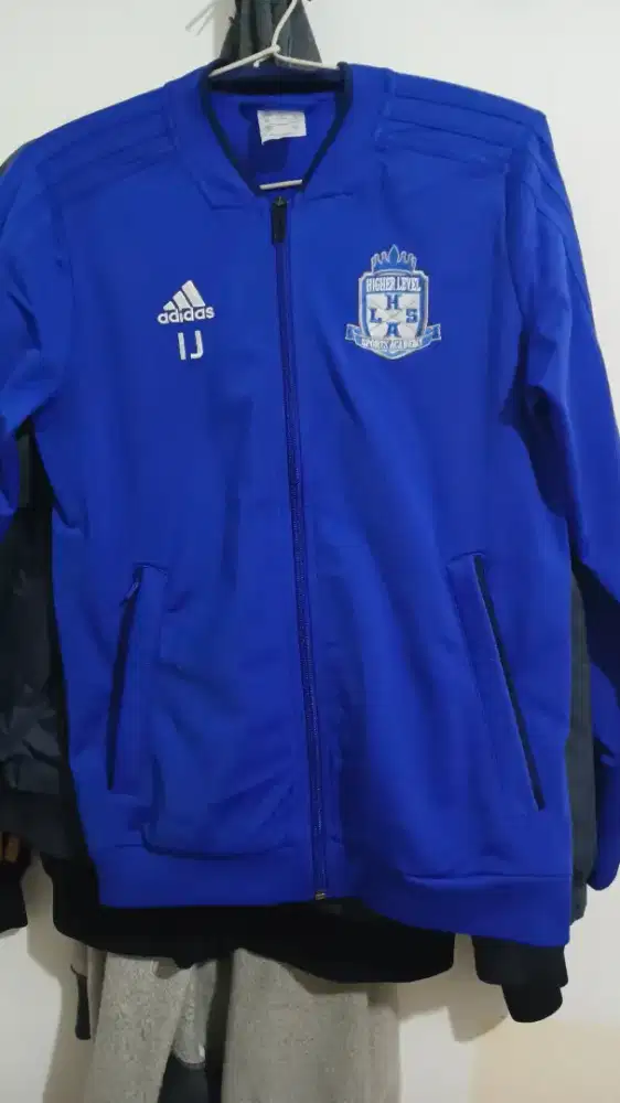 Adidas Higher Level Sports Academy Biru