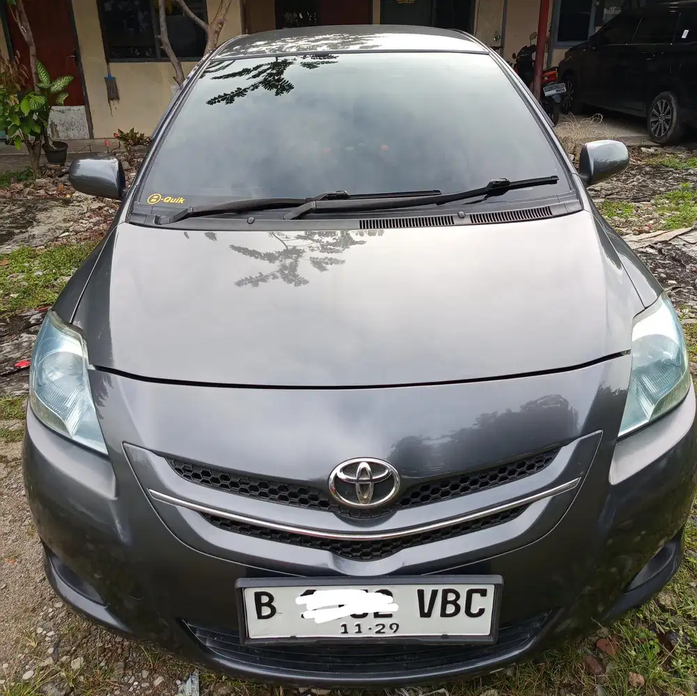 Toyota Limo 2012 Bensin