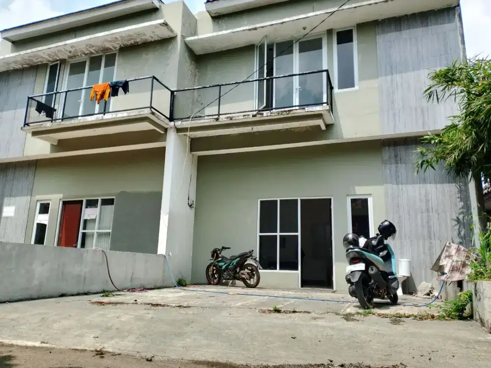 Rumah take over 2 lantai di sukahati cibinong