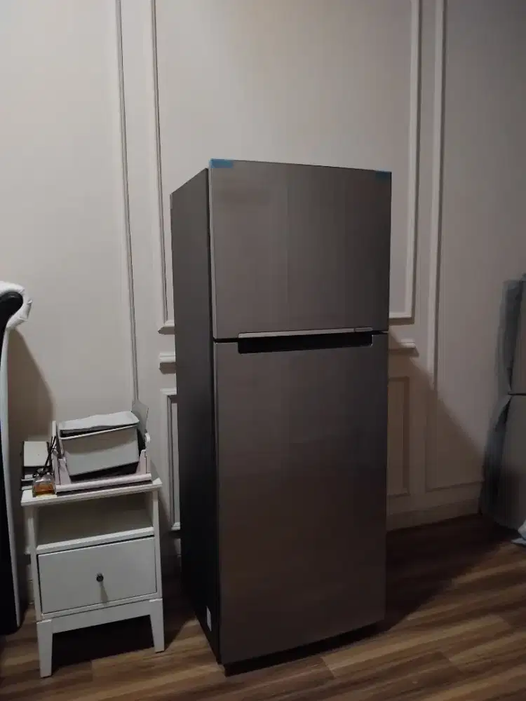 Kulkas SAMSUNG - RT38 Twin Cooling Plus (RT38K5032S8)