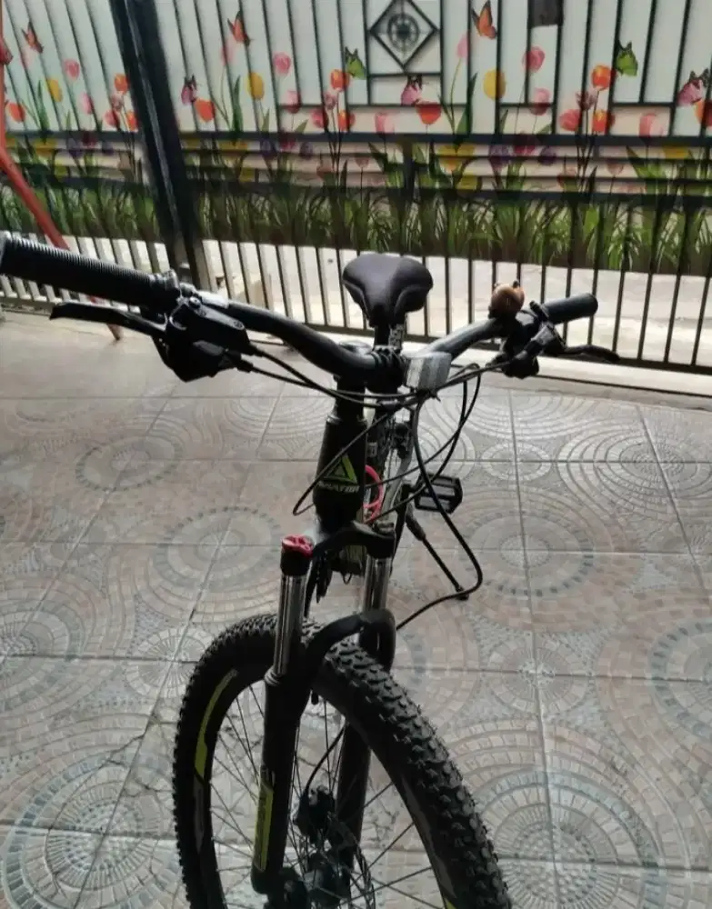 Bismillahirrahmanirrahim jual sepeda aviator gigi 9 pemakaian baru