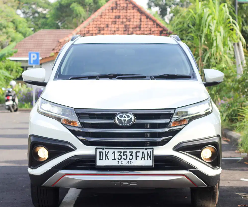 Toyota Rush 2015 Bensin