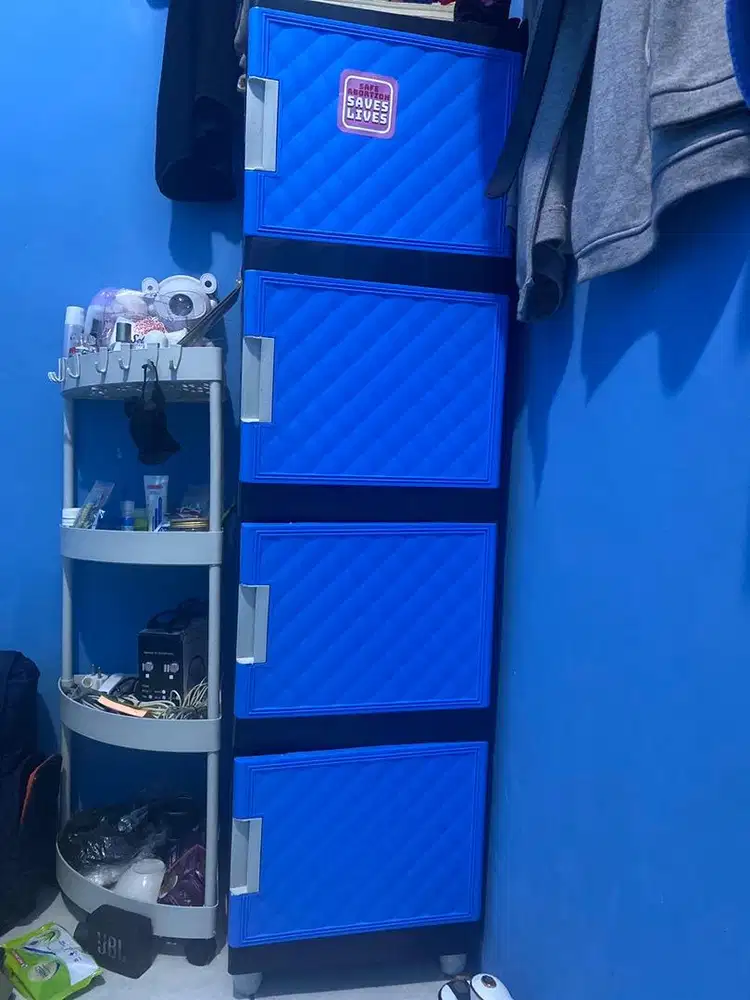 Lemari plastik,rak dan kipas angin