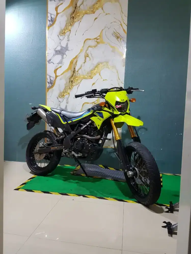 KAWASAKI D'TRACKER 150 SE 2022