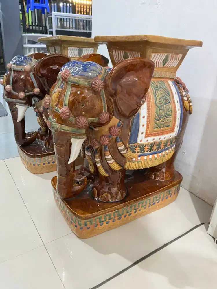 Dijual keramik gajah mynmar