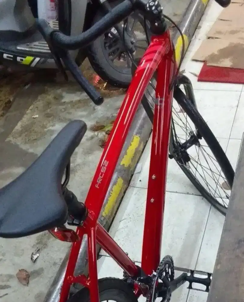 SEPEDA ROADBIKE ELEMENT FRC 52
