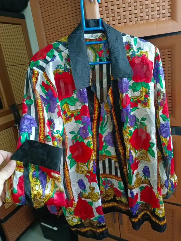 Baju atasan wanita Hongkong