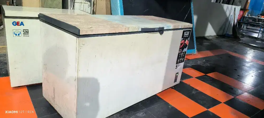Freezer frizer pliser Gea 500 liter second
