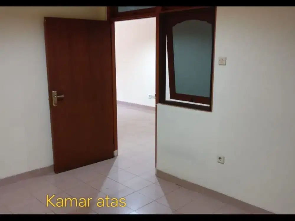 di jual rumah mewah 2 lantai di meruya