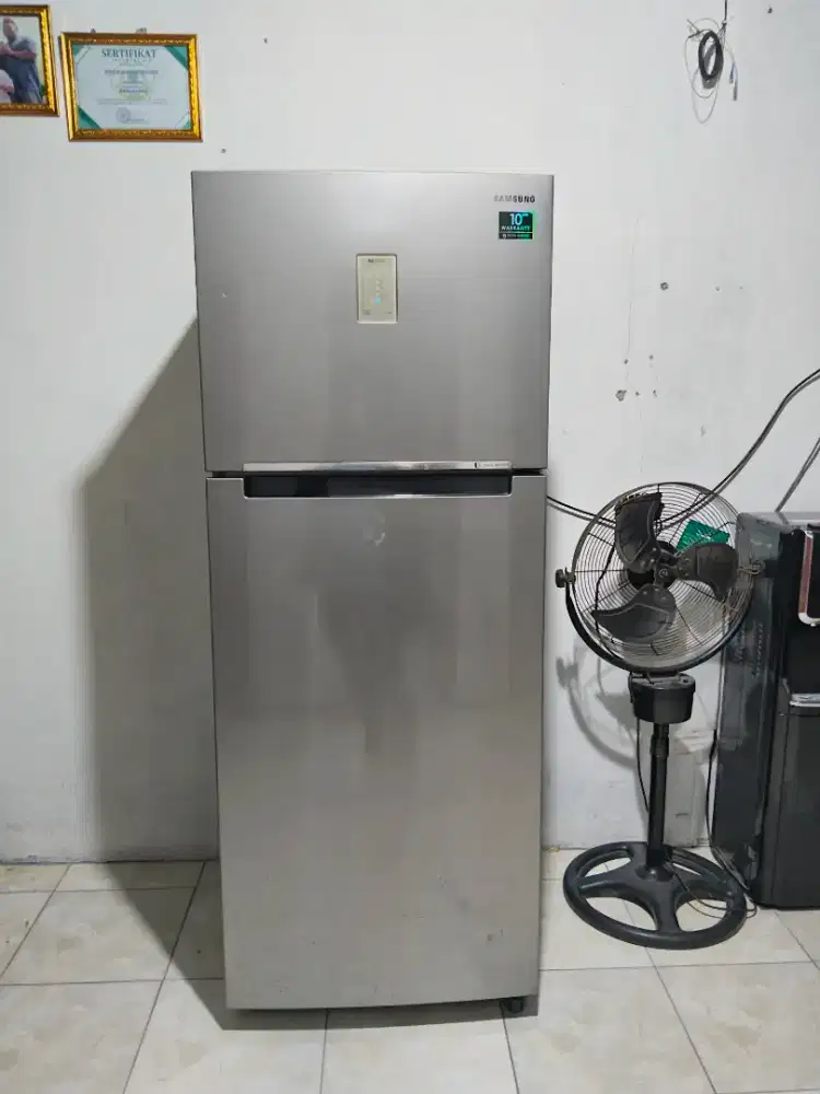 Kulkas 2 pintu samsung inverter