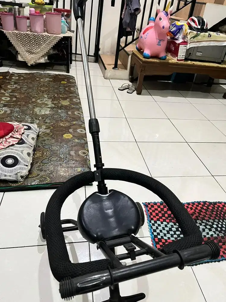 Stroller lipat dorong Genio