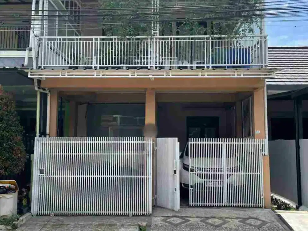 rumah 2 lantai siap huni setra dago Antapani bandung kota