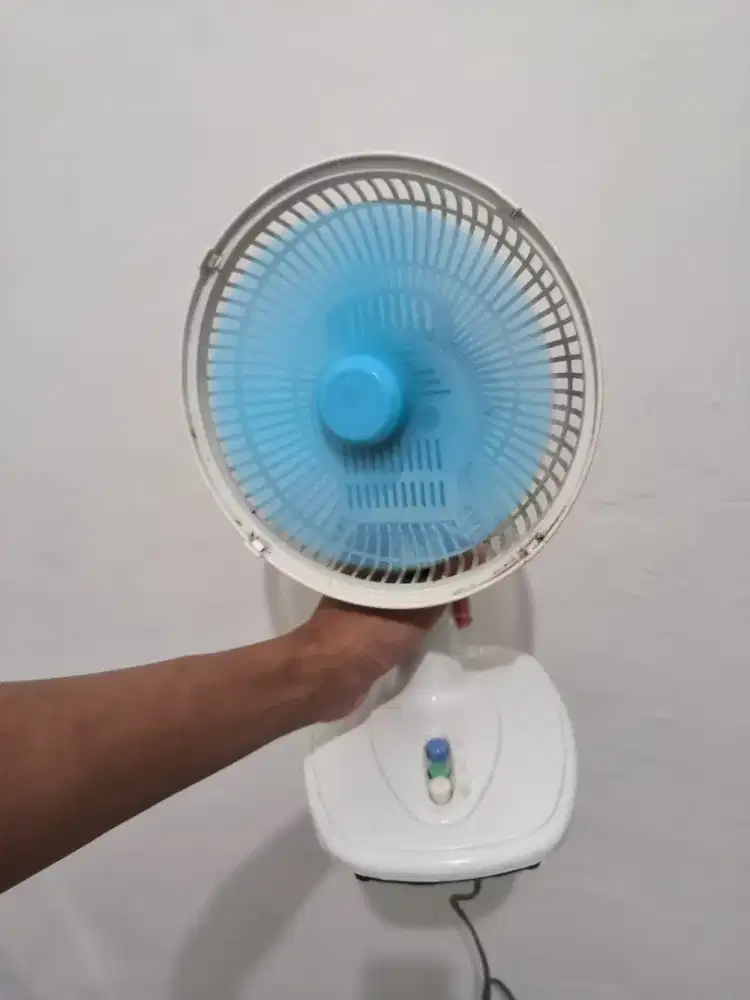 Kipas Angin 6 inch Normal