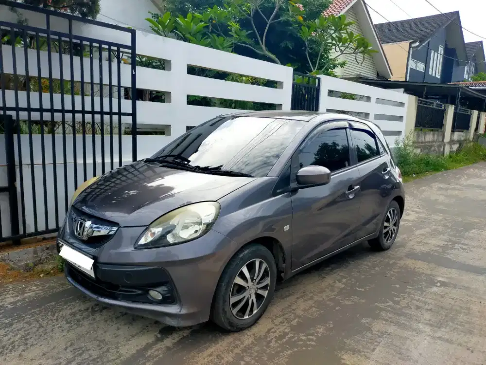 HONDA BRIO E AT (2015)