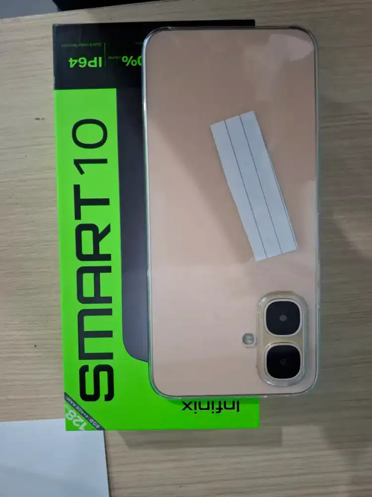 Smart 10 4/128 1jt nett