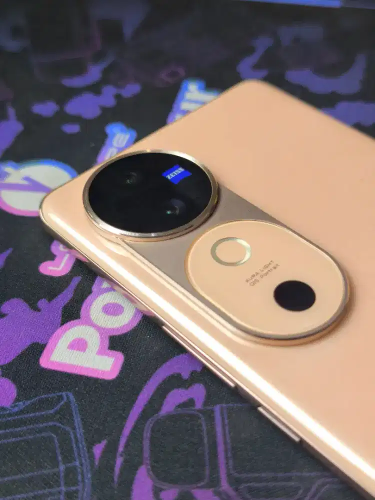 Vivo V40 5G ram 12/256 GB