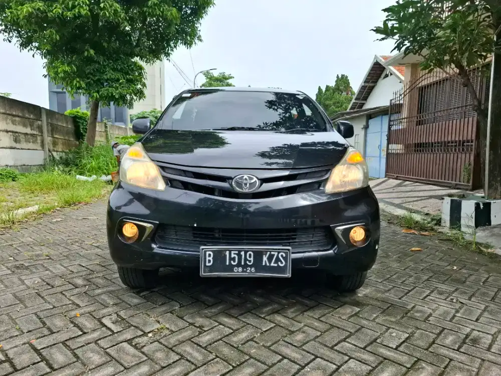NEW AVANZA 1.3 E MT FULL ORIGINAL