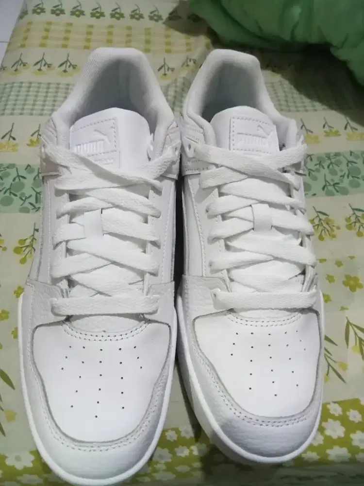 Sepatu Puma White Original