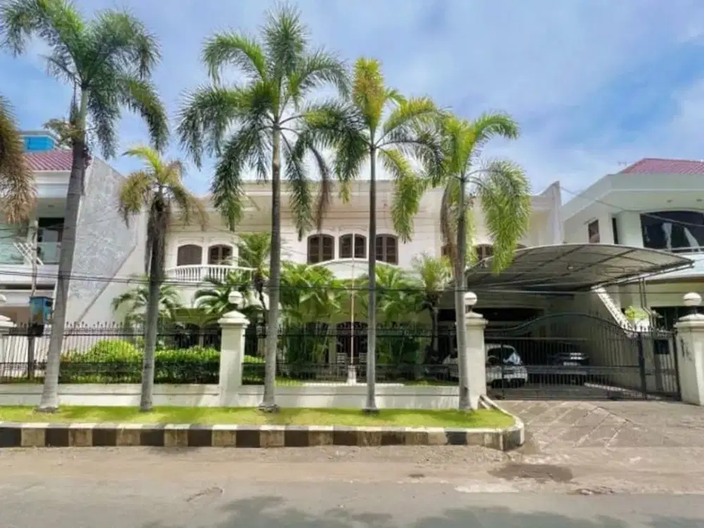 Dijual Cepat Rumah Mewah Komersial Area di Dharmahusada Indah