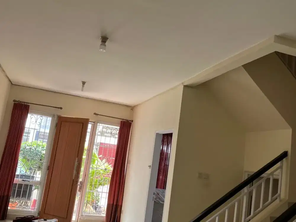 Disewa Rumah Layar Permai Pik Luas 100M2