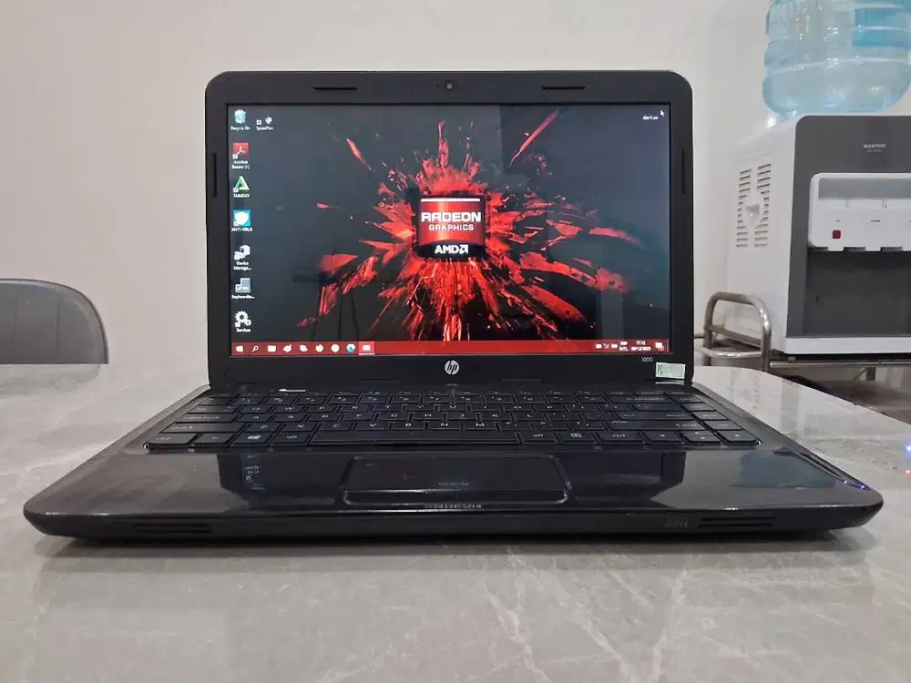 Laptop HP AMD 8GB SSD ReadyUp Batre BARU Garansi BerVGA ajibh