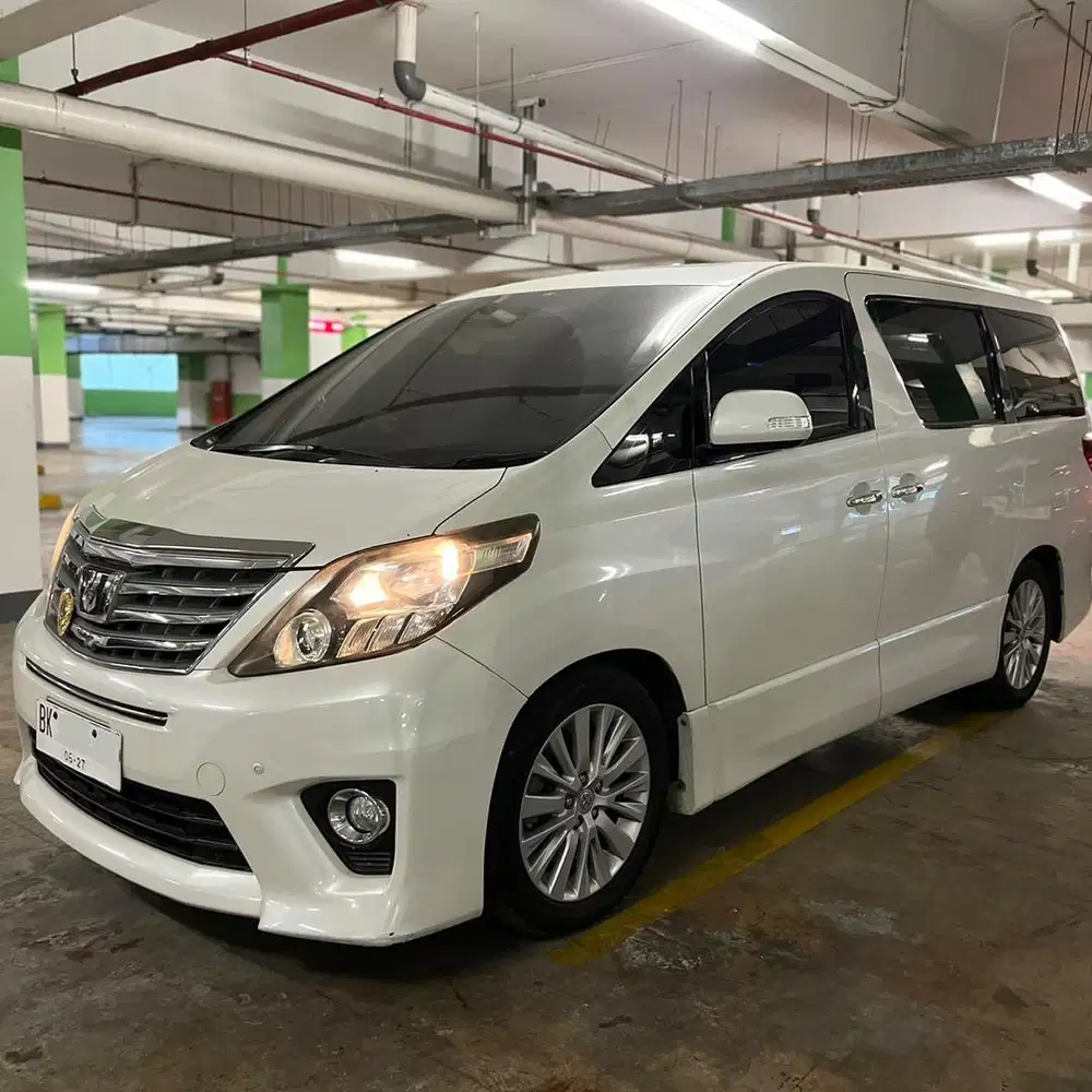 Toyota Alphard 2.4 SC Premium Sound CBU 2012/2013