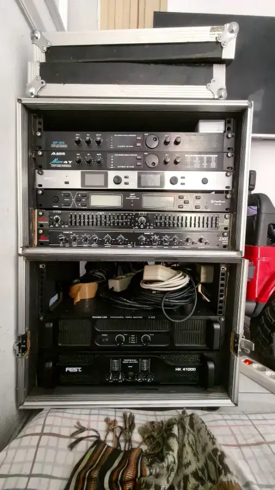 Di jual sound system bekas siap pakai (1set)