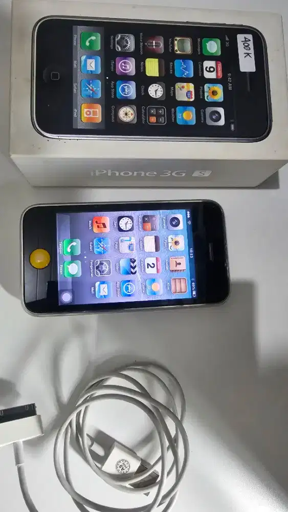 Iphone 3GS 16GB bekas seken preloved (nokia e71)