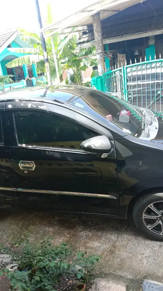 Driver siap jemputan anak sekolah dan karyawan