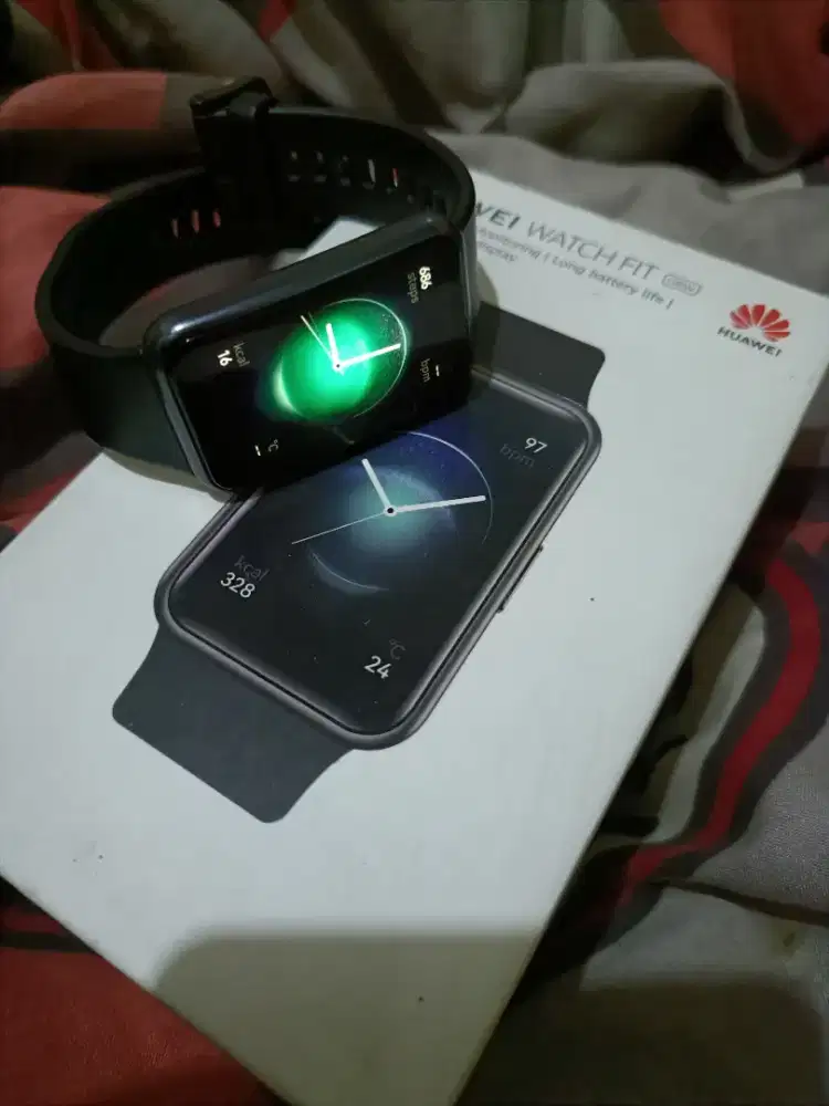 Huawei watch fit (built in GPS)