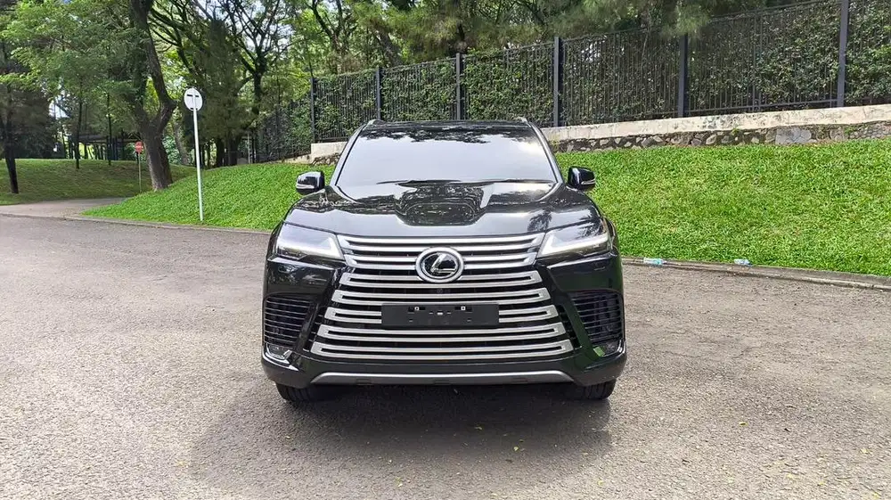 Lexus LX600 7-Seater 2025 ATPM